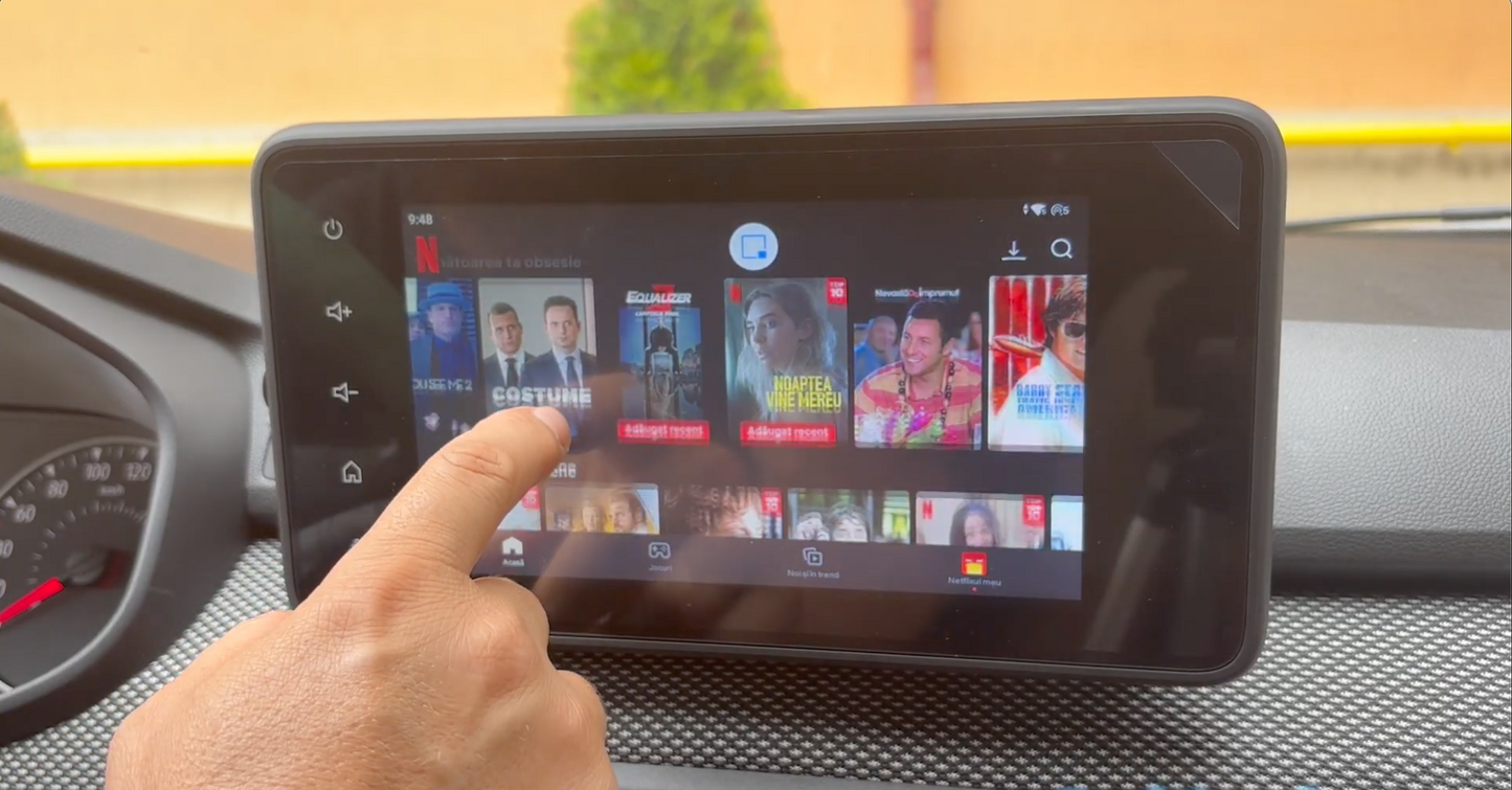 YouTube och Netflix AI-box för Dacia