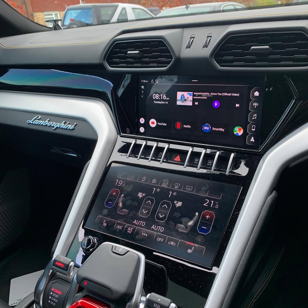 Youtube & Netflix AI-Box voor Lamborghini