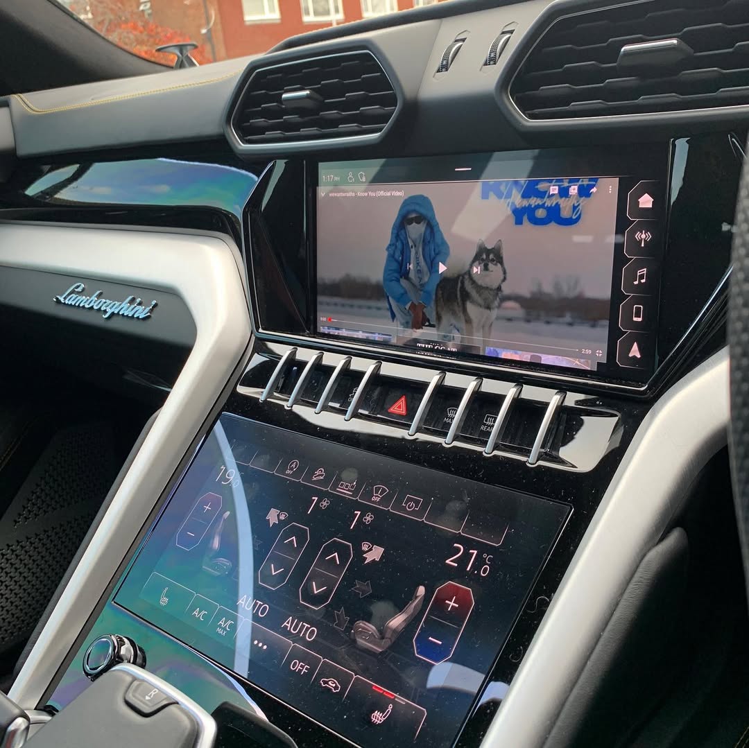 Youtube & Netflix AI-Box voor Lamborghini