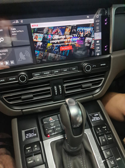 Boîte AI YouTube et Netflix pour Porsche